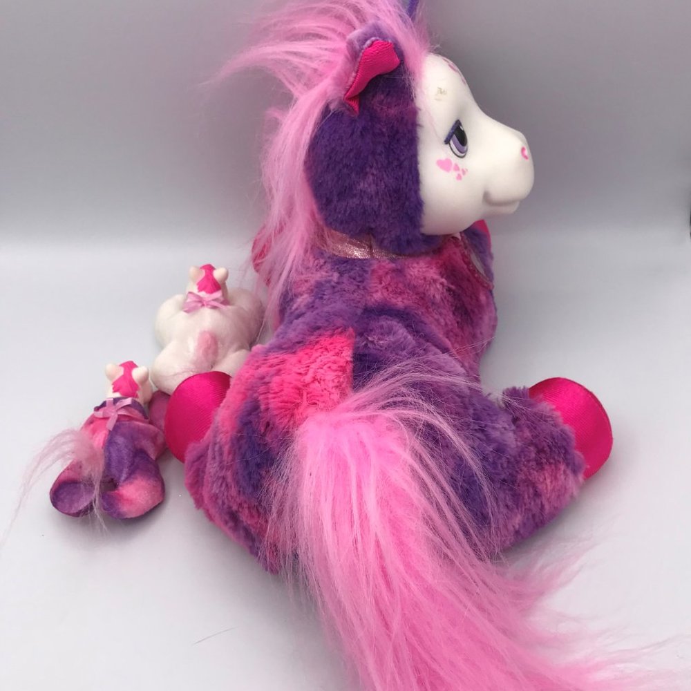 Unicorn Surprise Livia Tie Dye Pink Purple Unicorn w/ 2 baby unicorns - Picture 7 of 14